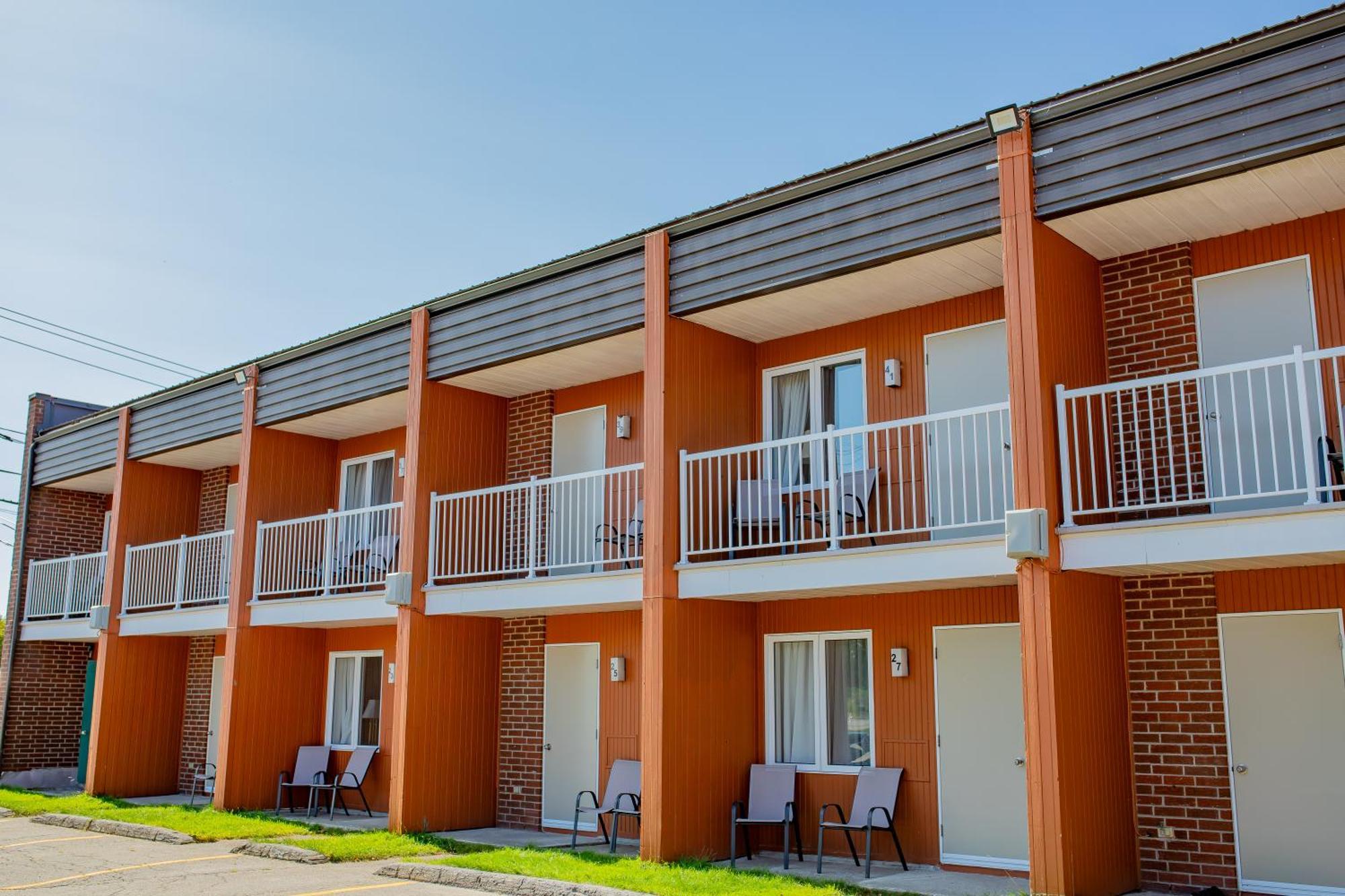 Complexe Hotelier Escoumins Les Escoumins Exteriör bild